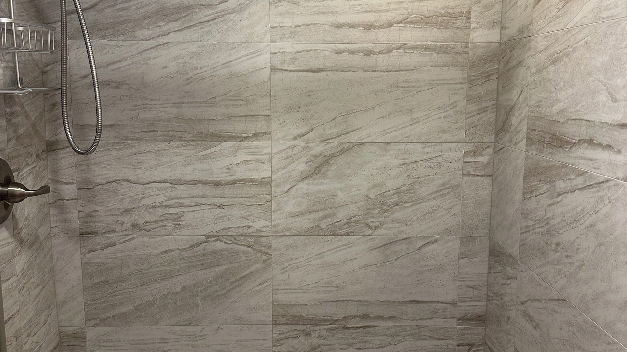 Photo of Bathroom in Lake Magdalene
