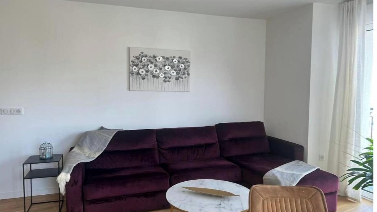 Photo of Livingroom in Drancy Centre
