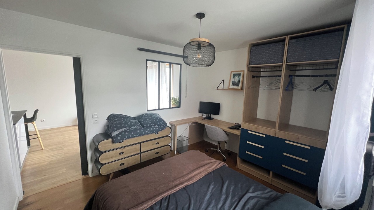 Photo of Bedroom in Gennevilliers