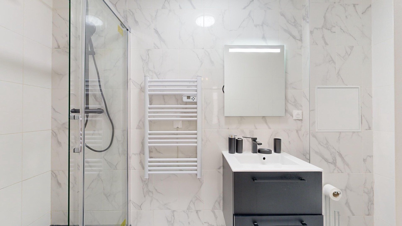 Photo of Bathroom in Bagnolet