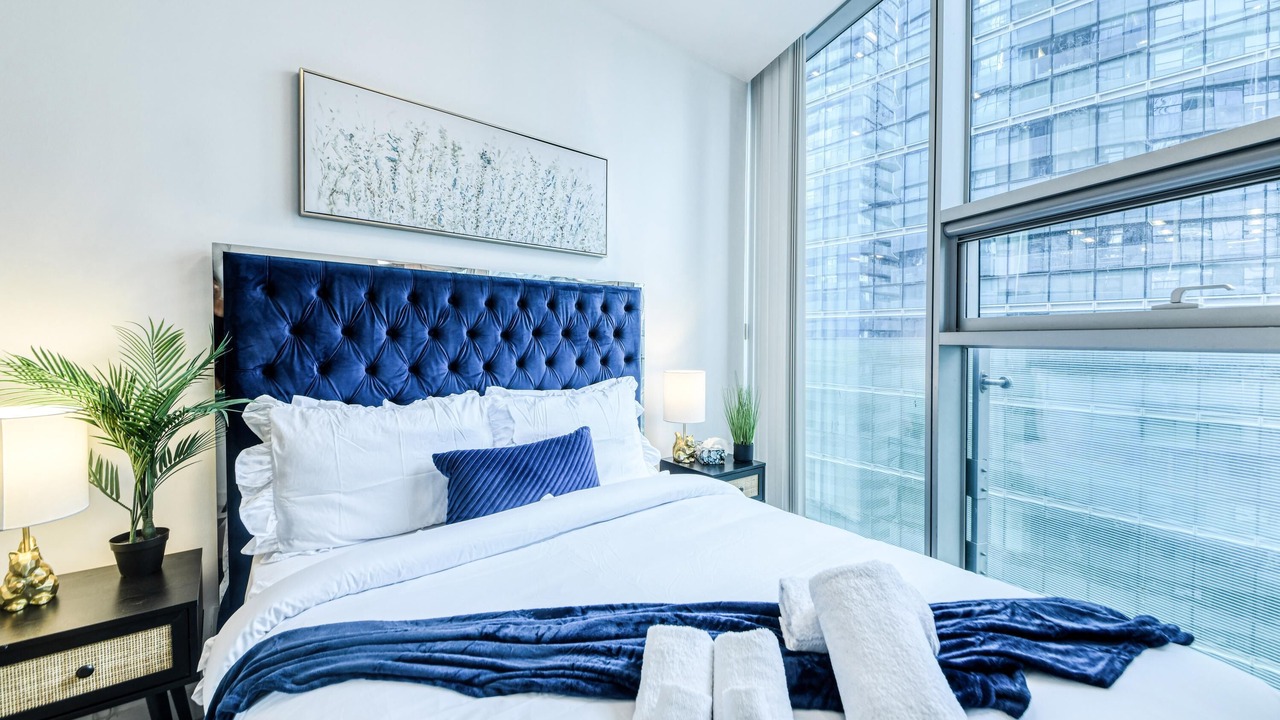 Photo of Bedroom in Toronto Entertainment District