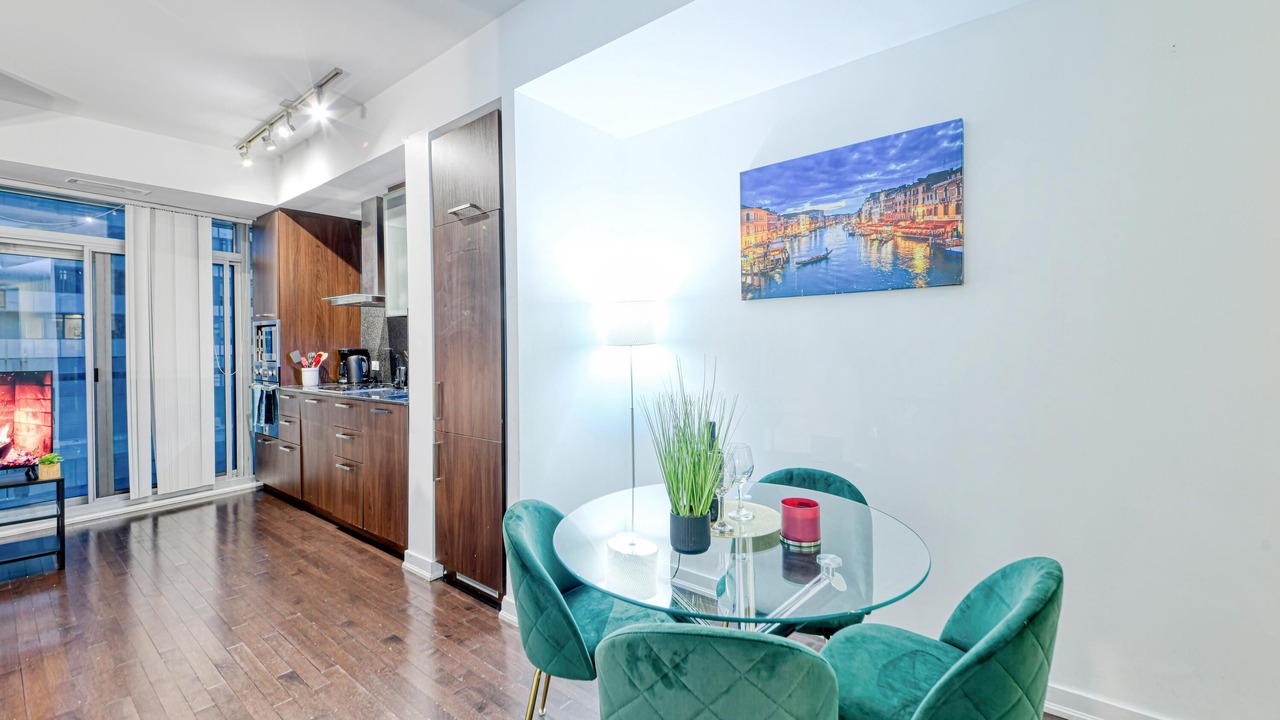 Photo of Kitchen in Toronto Entertainment District