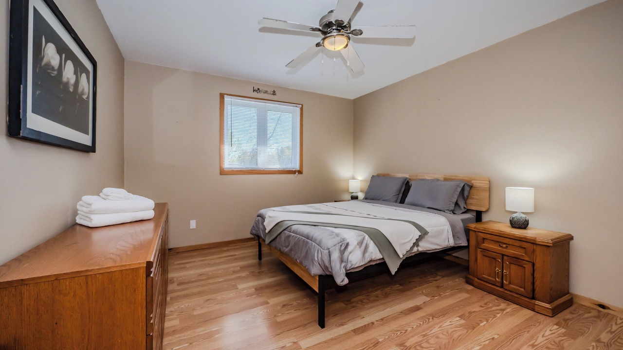 Photo of Bedroom in Miller Lake