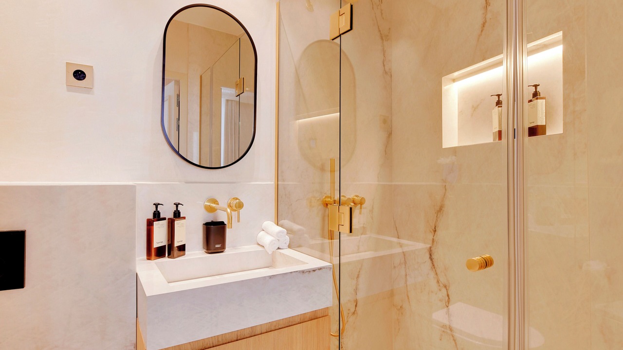Photo of Bathroom in Madeleine