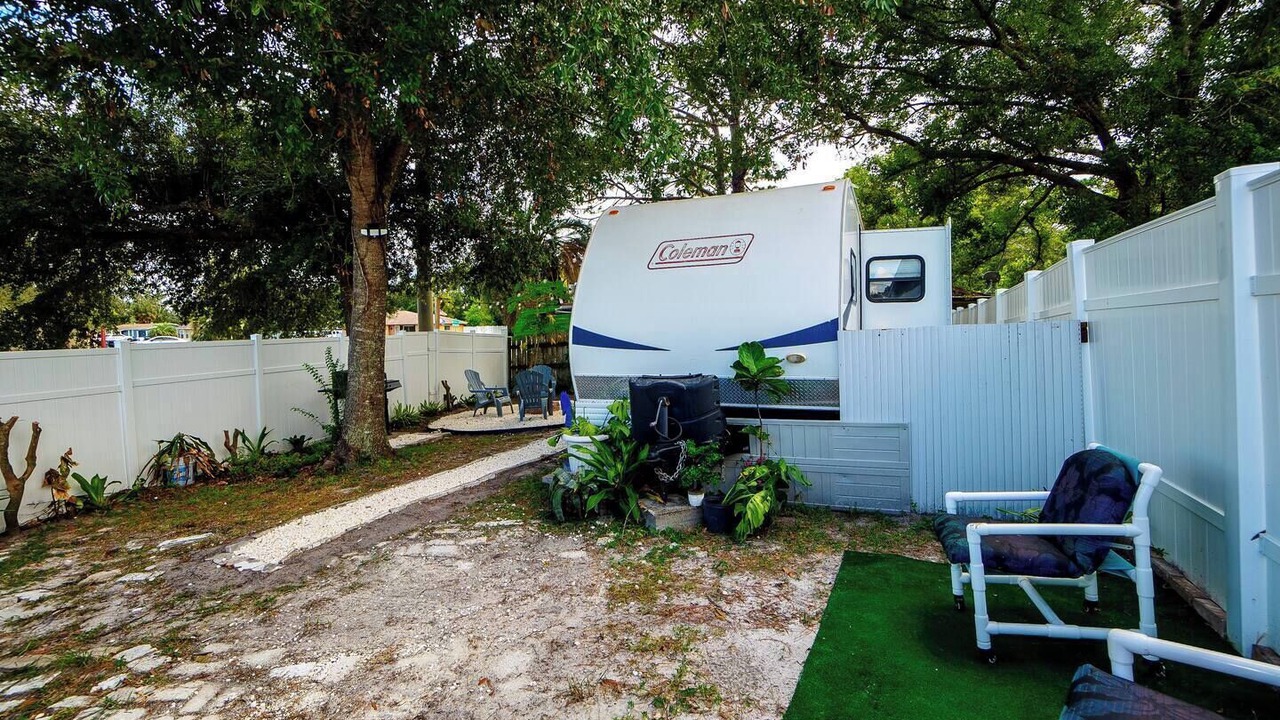 Photo of Outdoor in Berkeley Manor