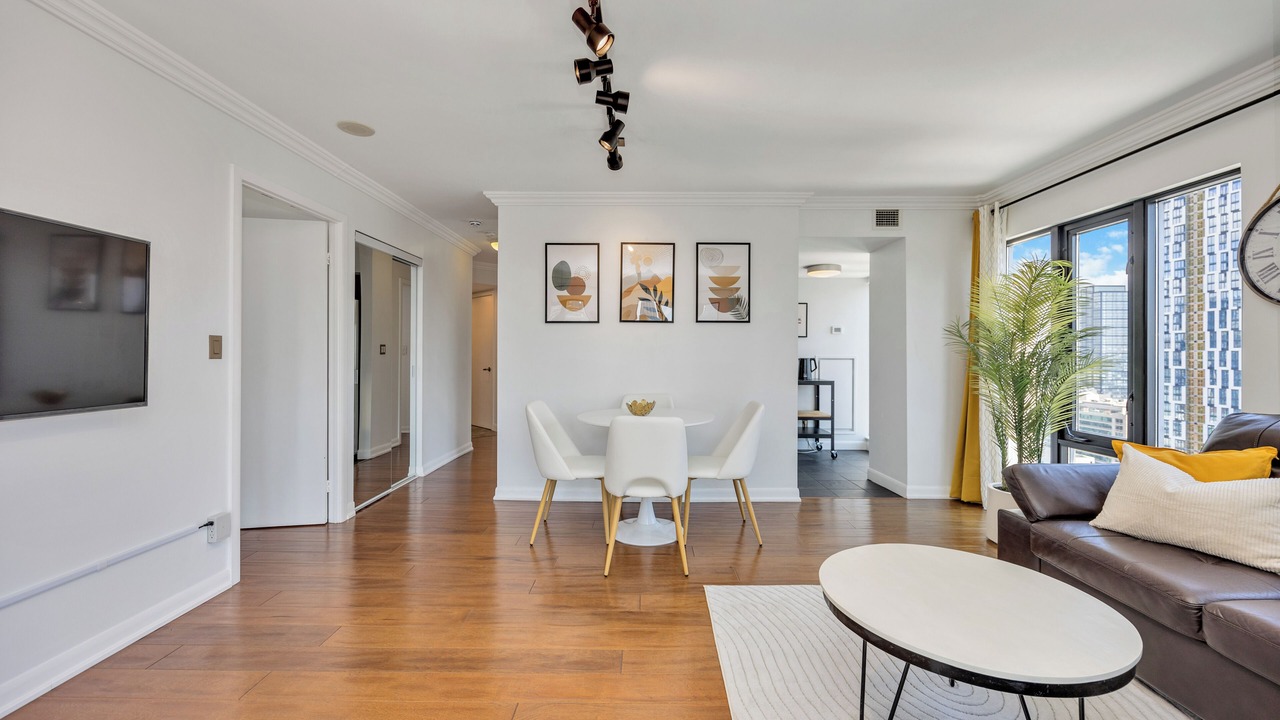 Photo of Livingroom in Financial District
