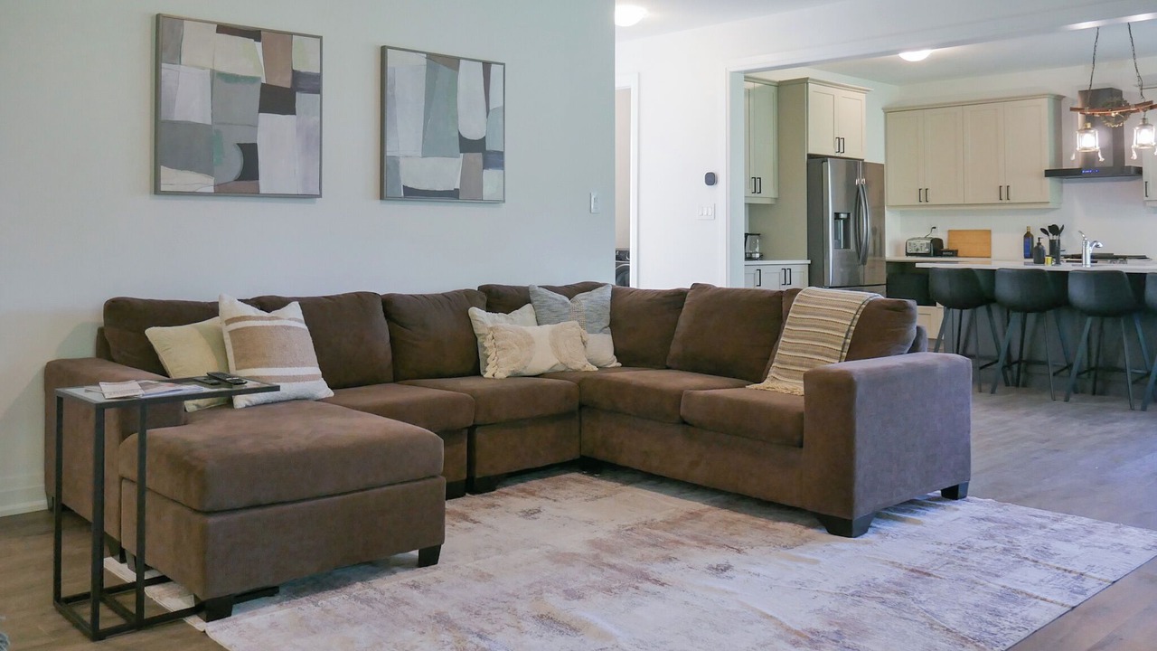 Photo of Livingroom in Bracebridge