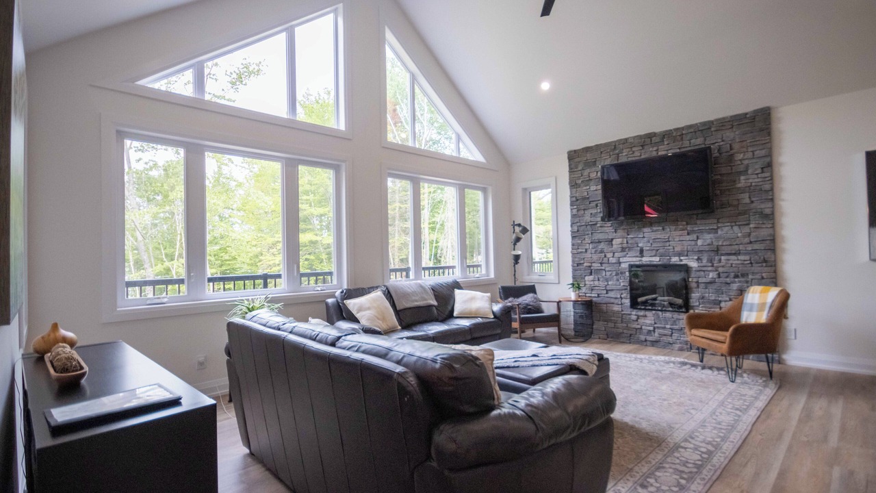 Photo of Livingroom in Madawaska Valley