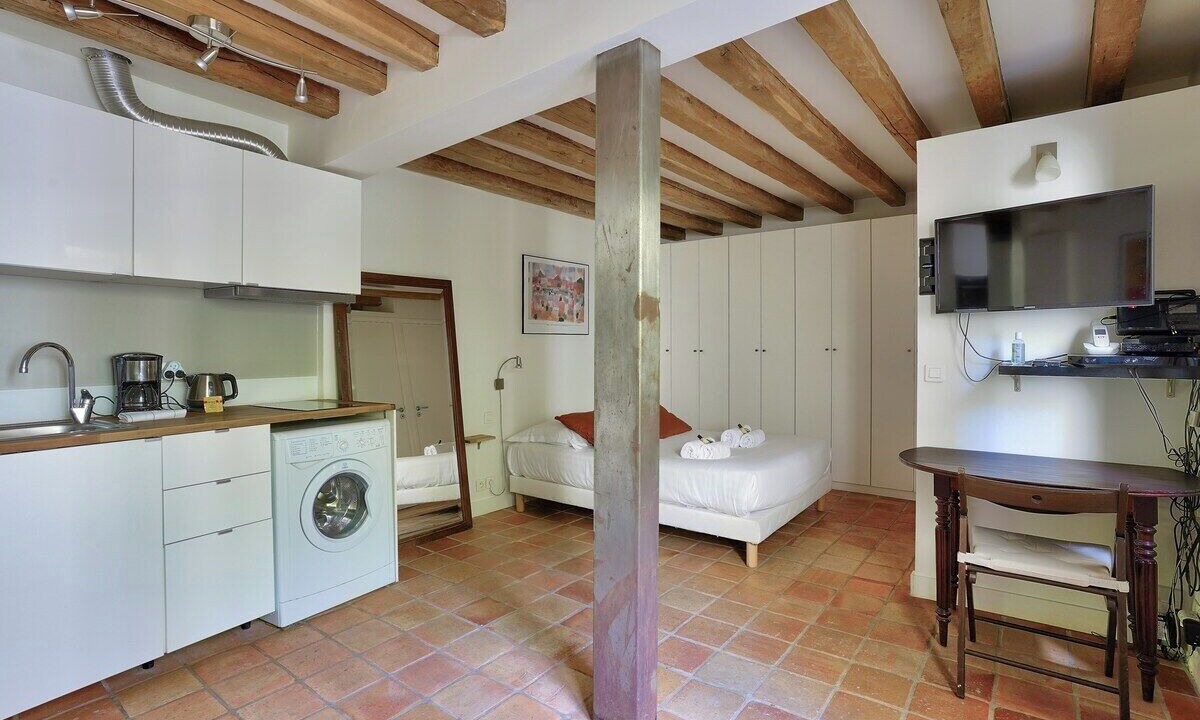 Photo of Bedroom in Sorbonne
