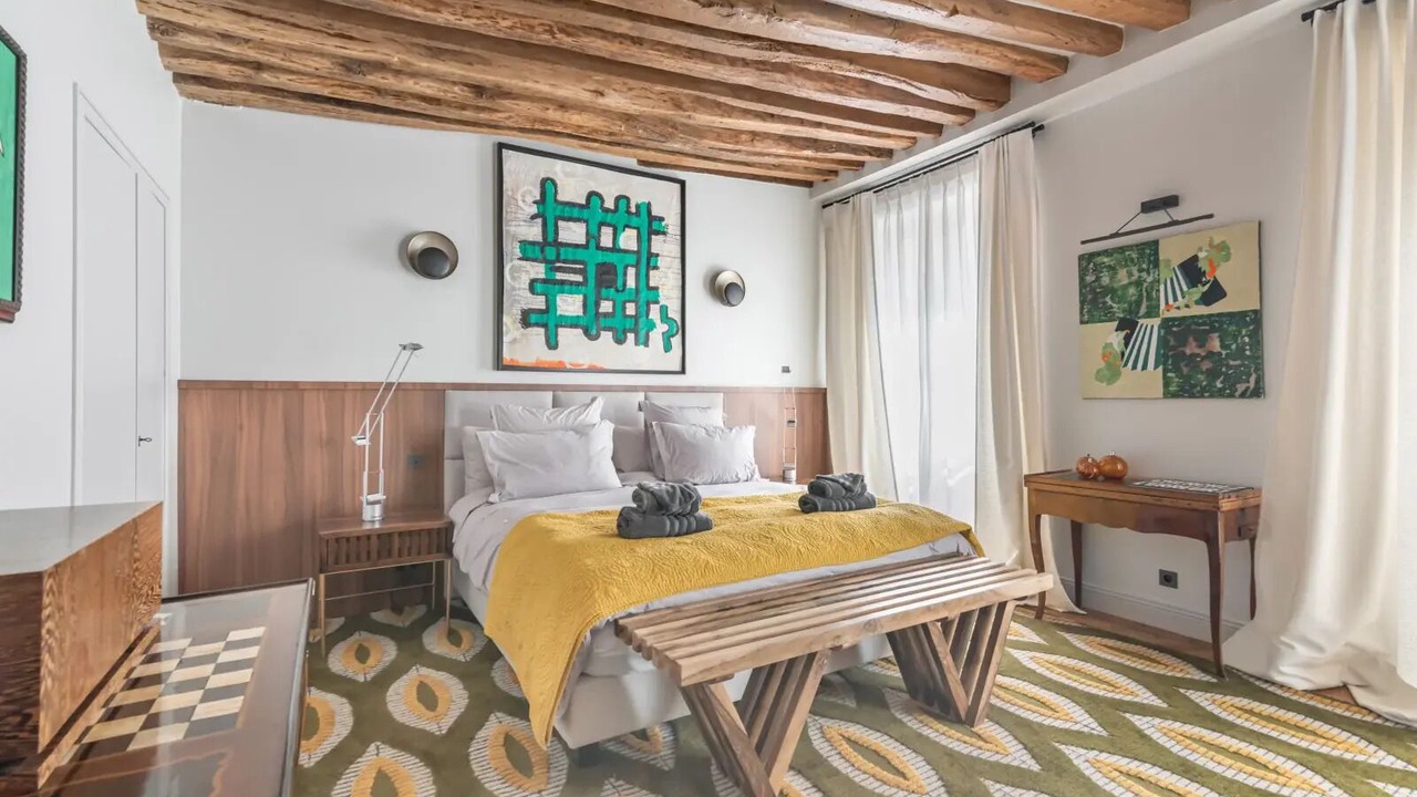 Photo of Bedroom in Notre-Dame-des-Champs