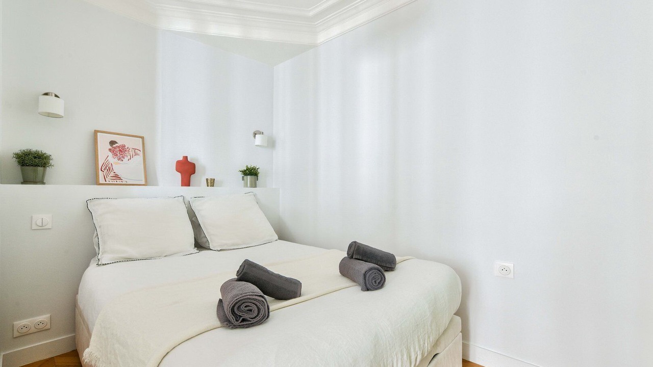 Photo of Bedroom in Quartier du Faubourg-Montmartre