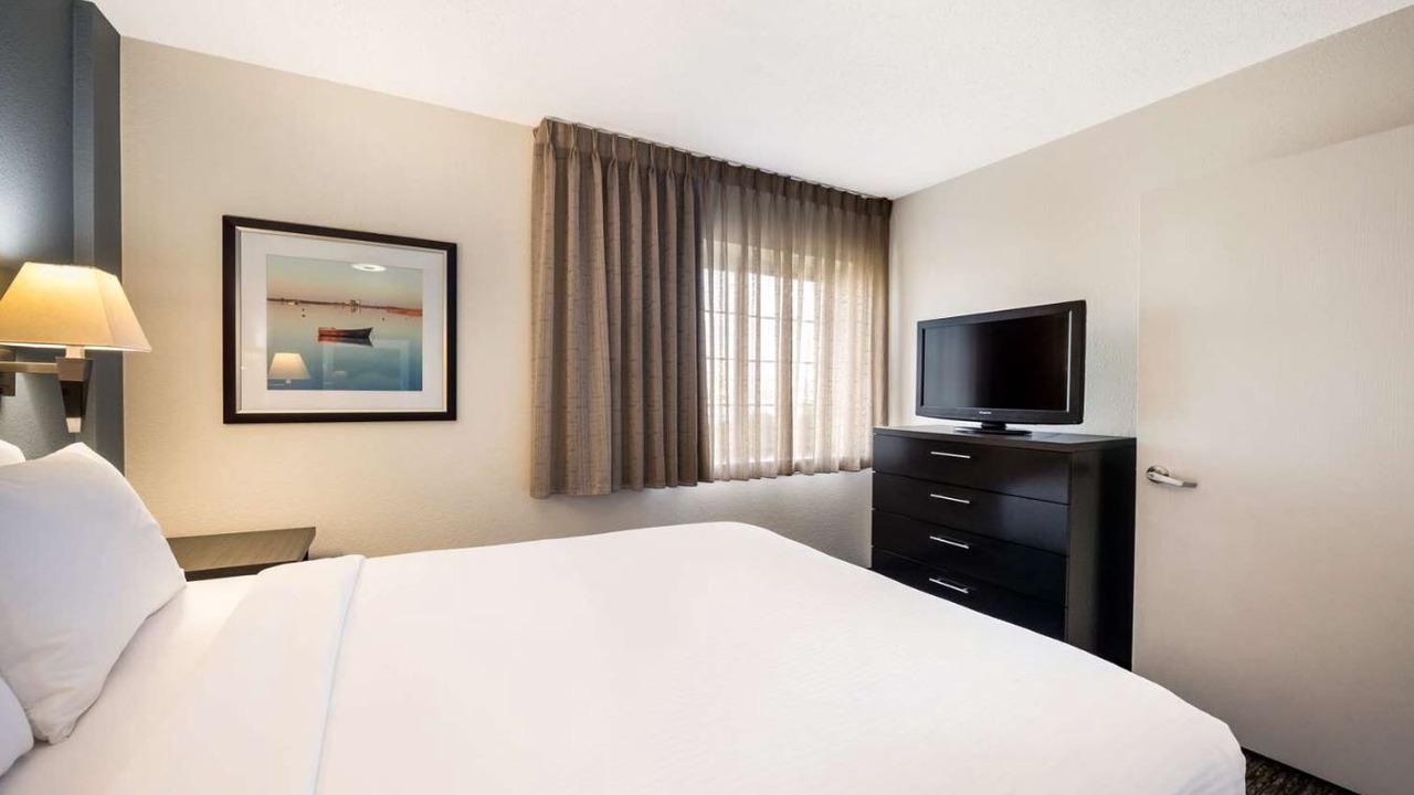 Photo of Bedroom in Baymeadows