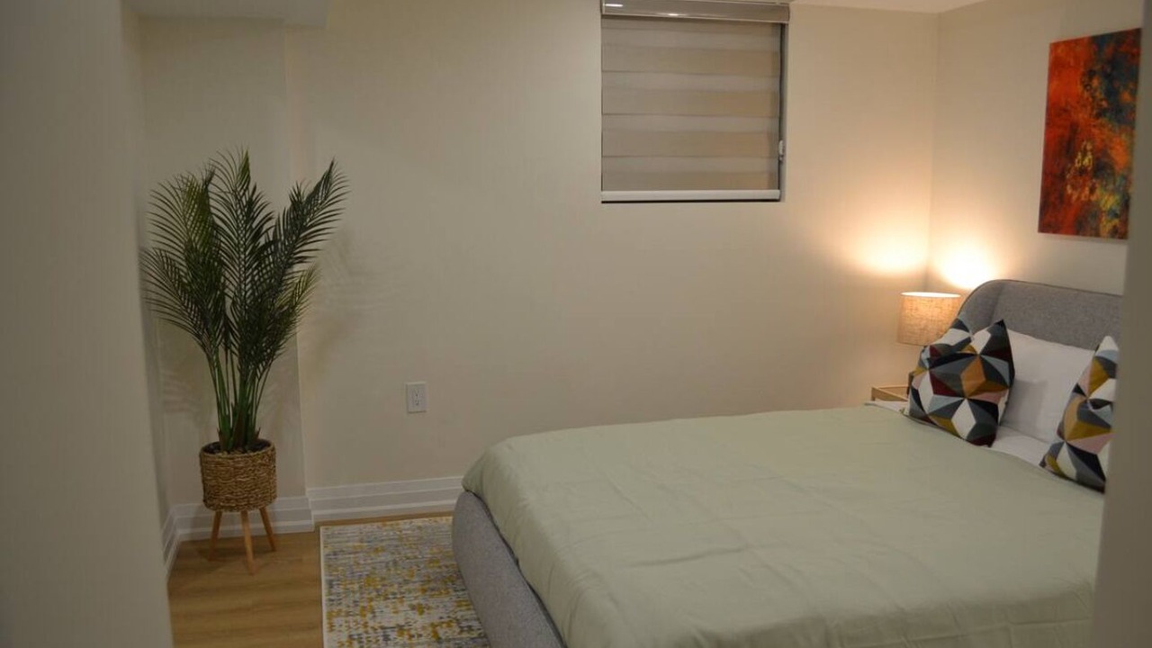 Photo of Bedroom in Erin Mills