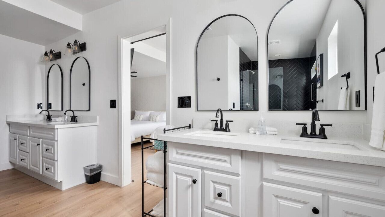 Photo of Bathroom in New Papago Parkway