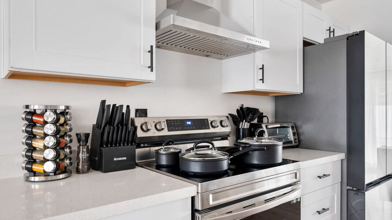Photo of Kitchen in New Papago Parkway