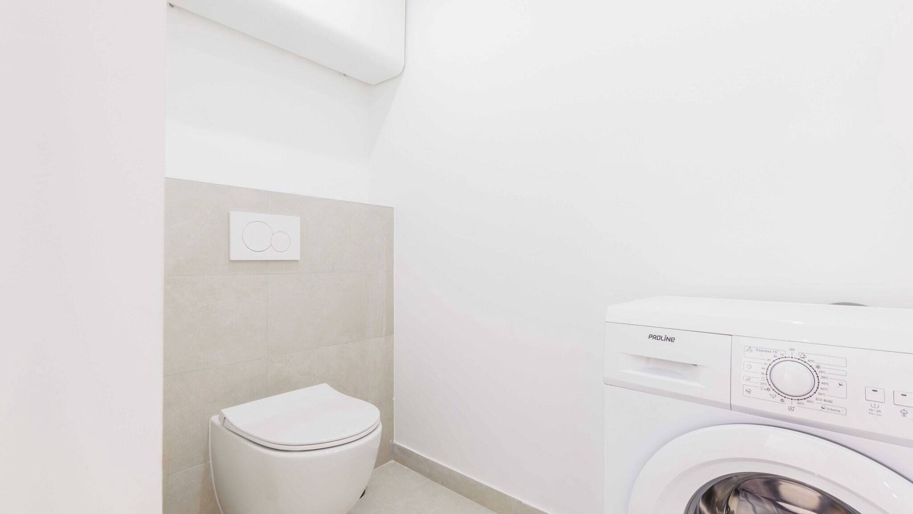 Photo of Bathroom in Puteaux