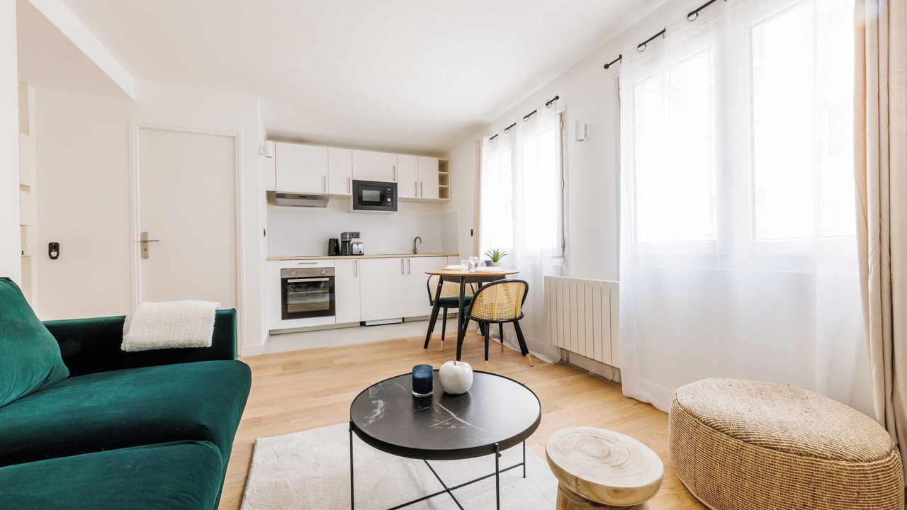 Photo of Livingroom in Puteaux