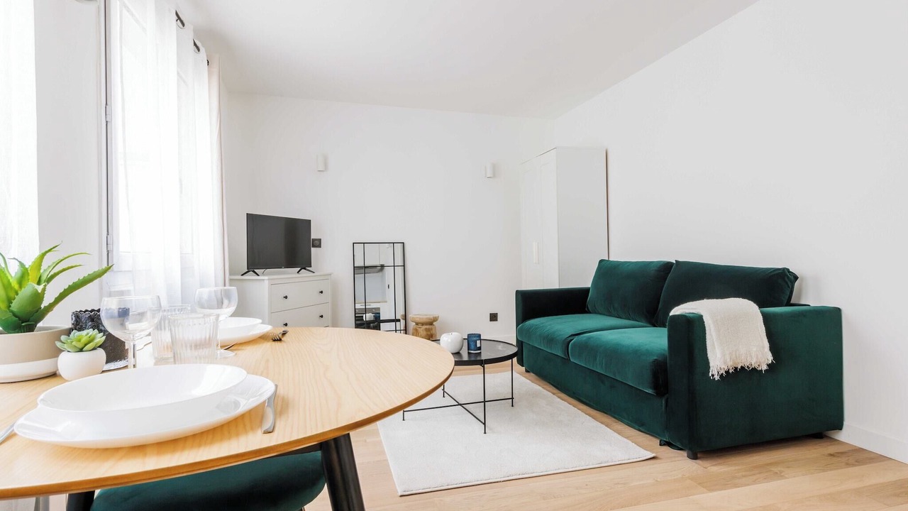 Photo of Livingroom in Puteaux