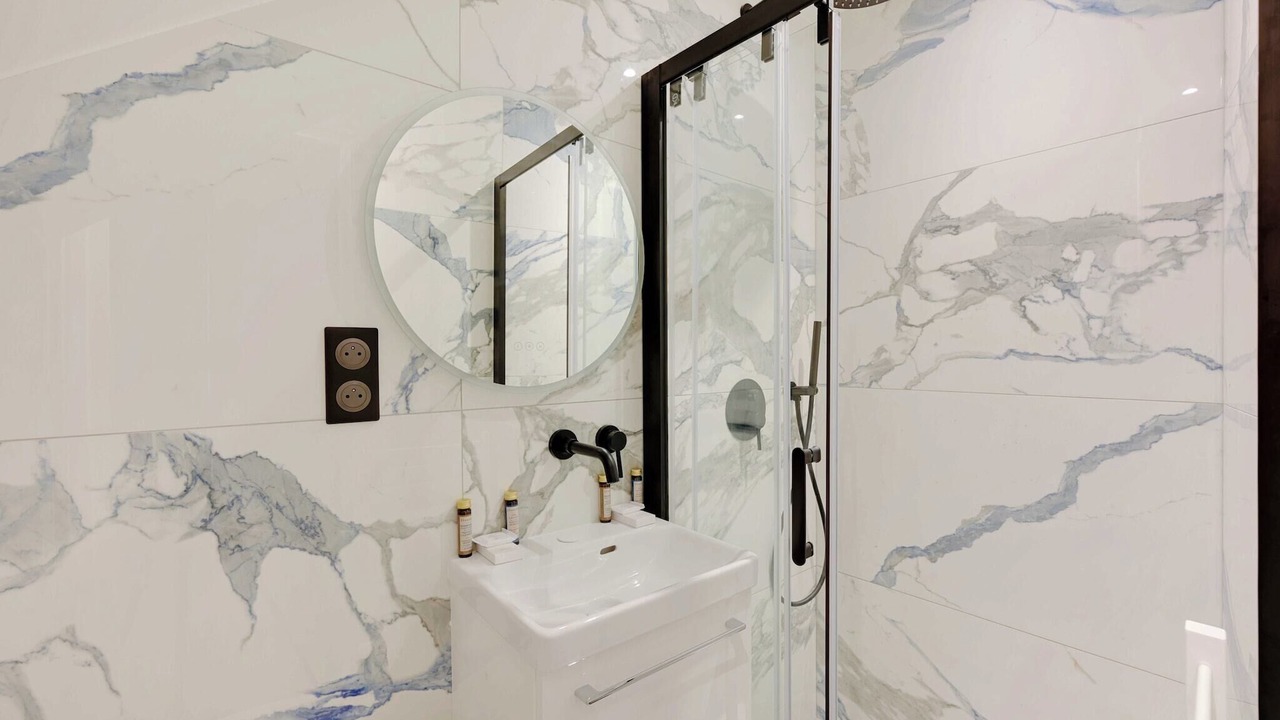 Photo of Bathroom in Aubervilliers