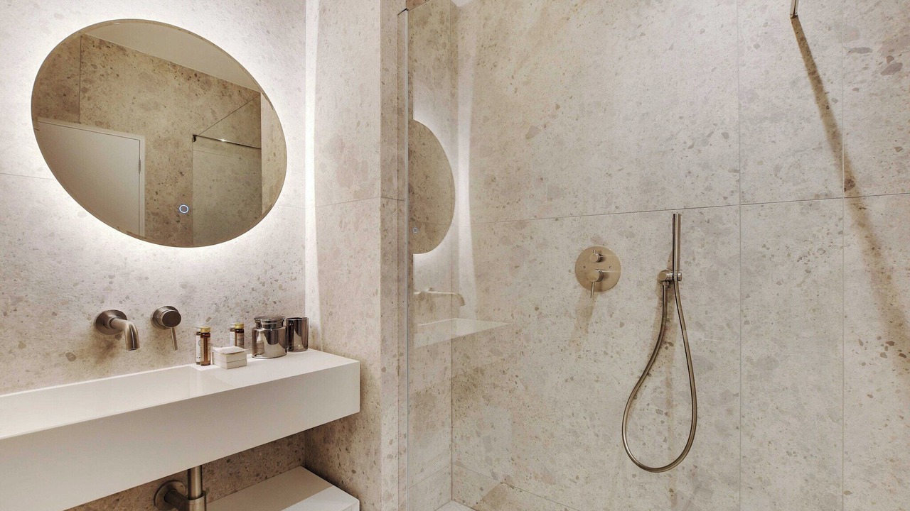 Photo of Bathroom in Quartier de la Chapelle