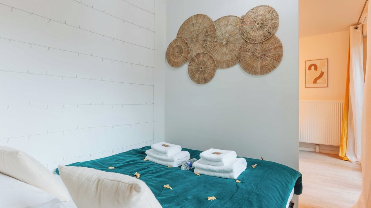 Photo of Bedroom in Montreuil