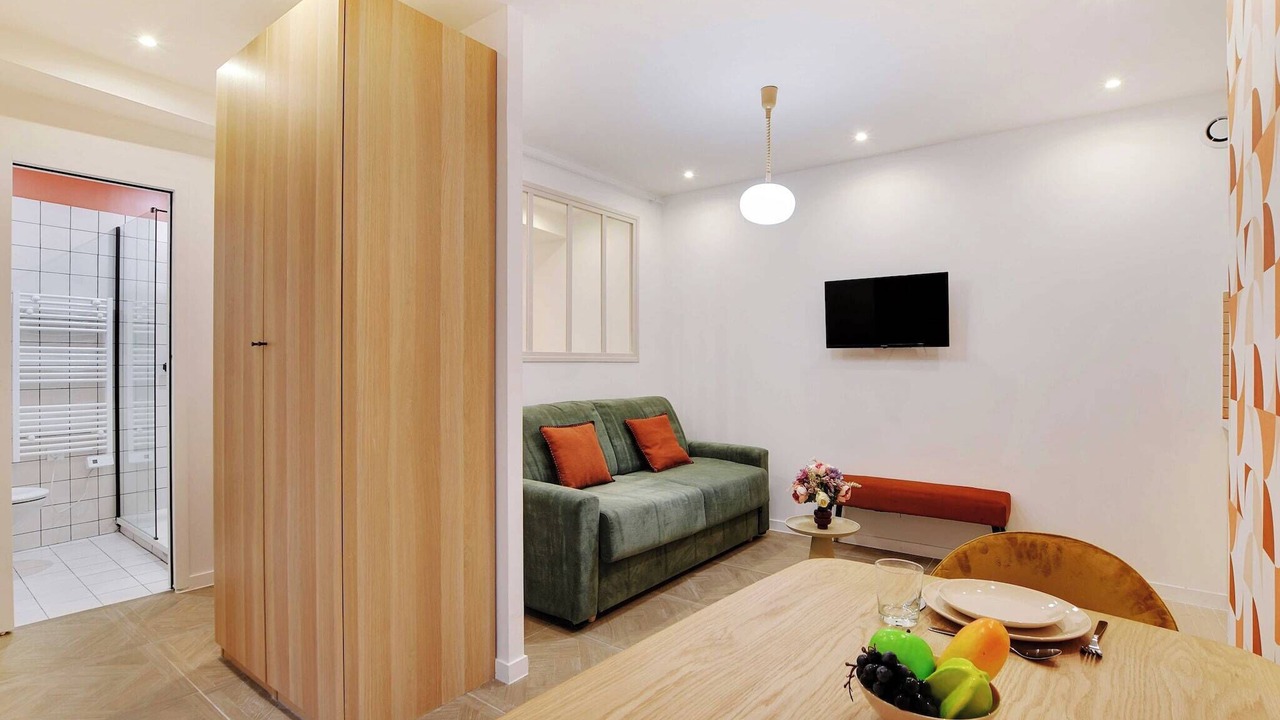 Photo of Livingroom in Strasbourg -Saint-Denis