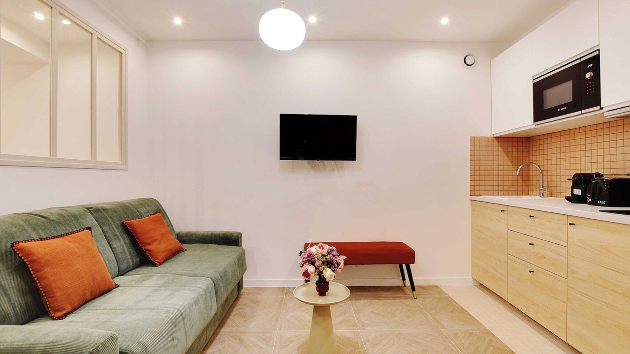 Photo of Livingroom in Strasbourg -Saint-Denis