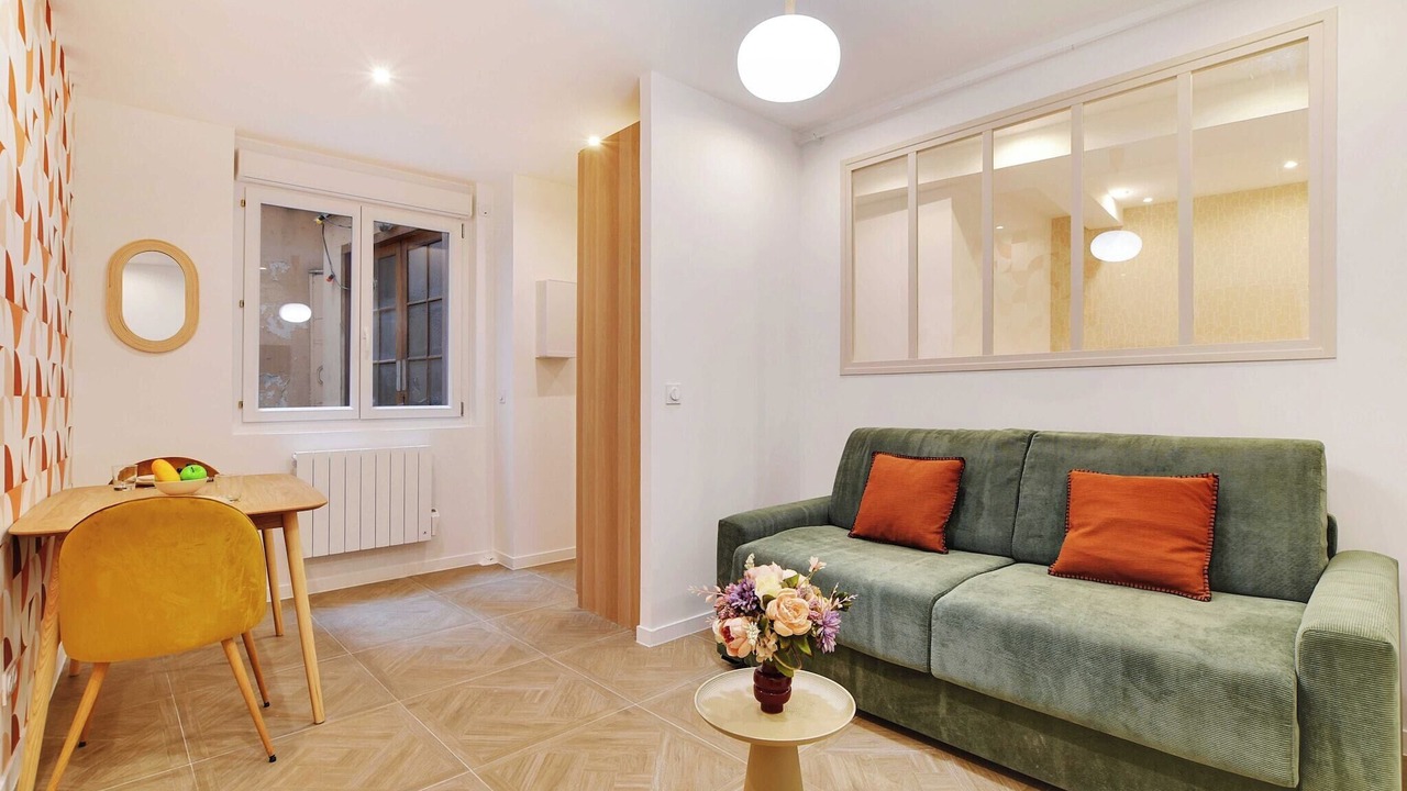 Photo of Livingroom in Strasbourg -Saint-Denis