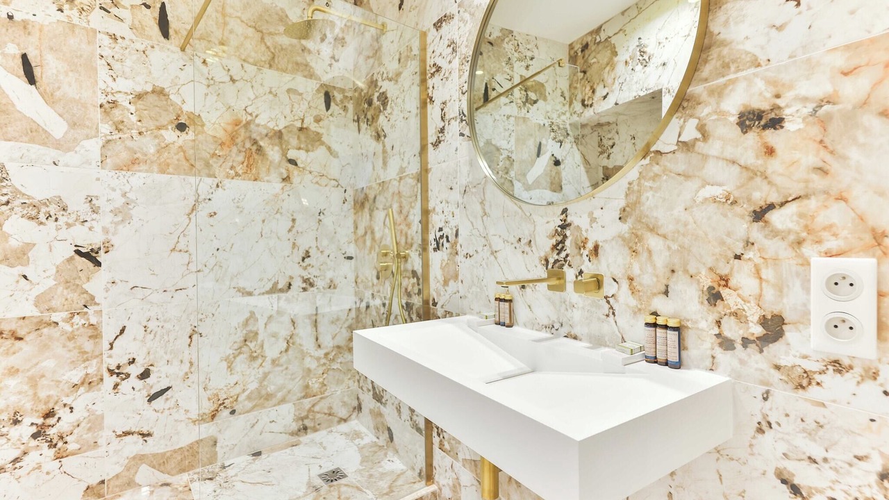 Photo of Bathroom in Auteuil