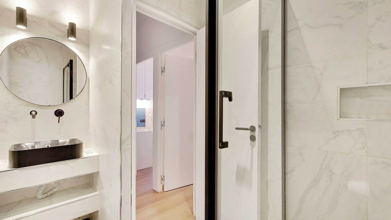 Photo of Bathroom in Enfants-Rouges