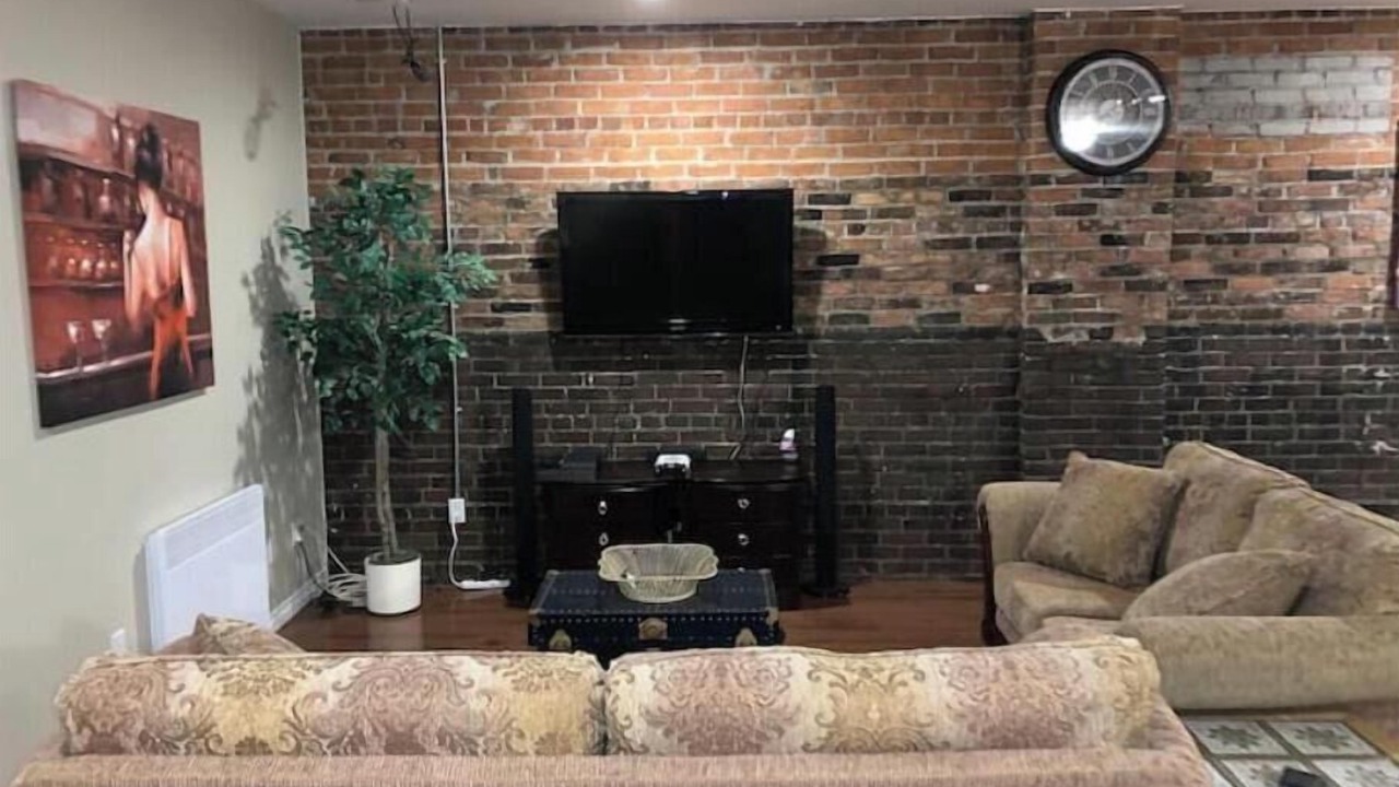 Photo of Livingroom in North Bay