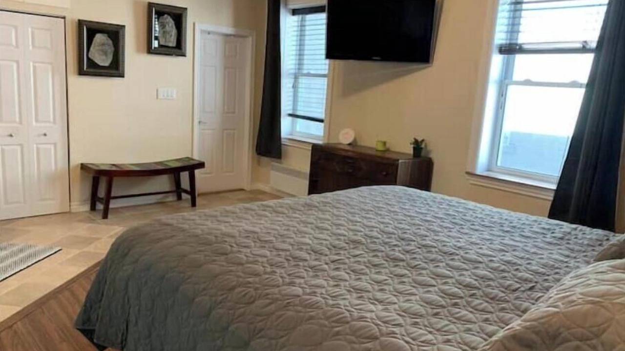Photo of Bedroom in North Bay