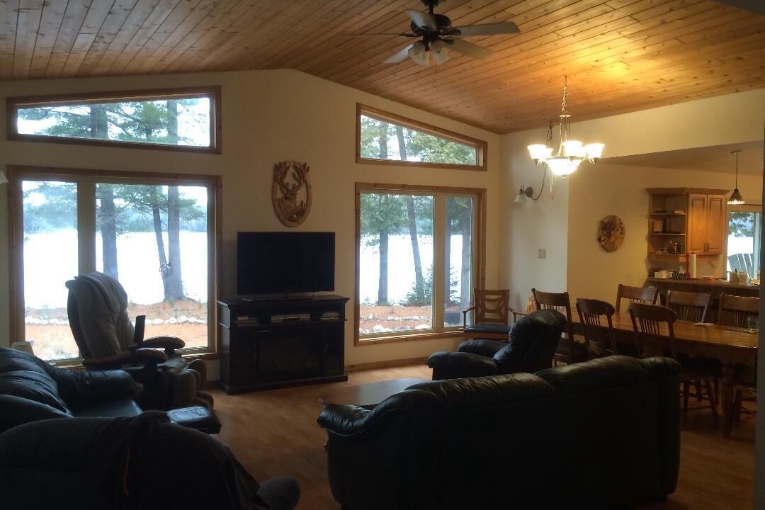Photo of Livingroom in Baysville