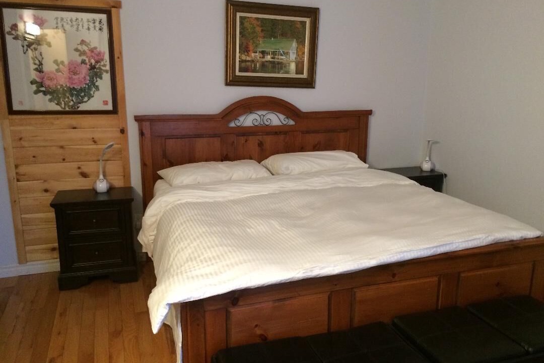 Photo of Bedroom in Baysville