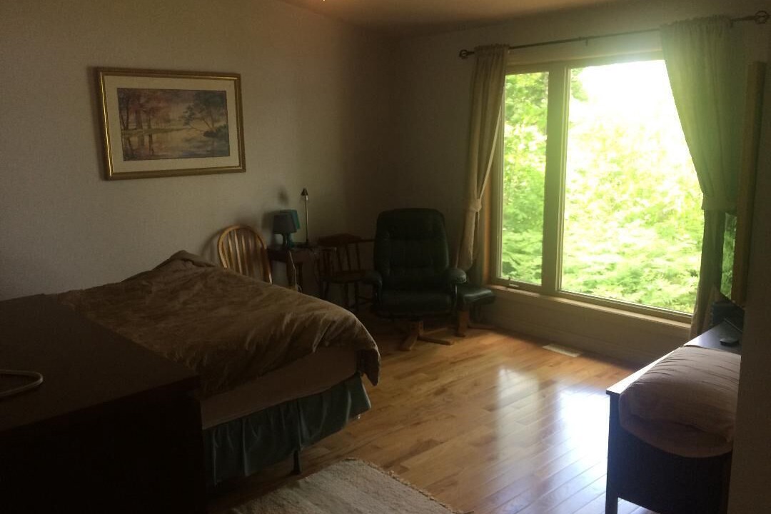Photo of Bedroom in Baysville