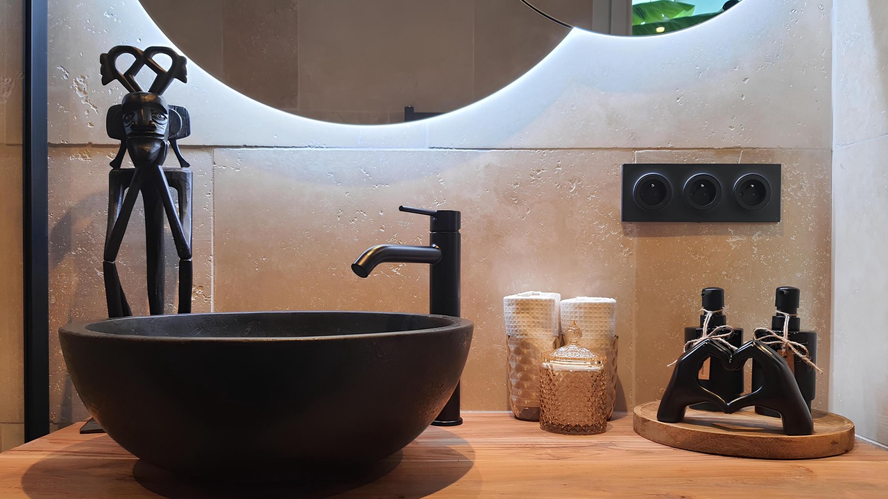 Photo of Bathroom in Choisy-le-Roi