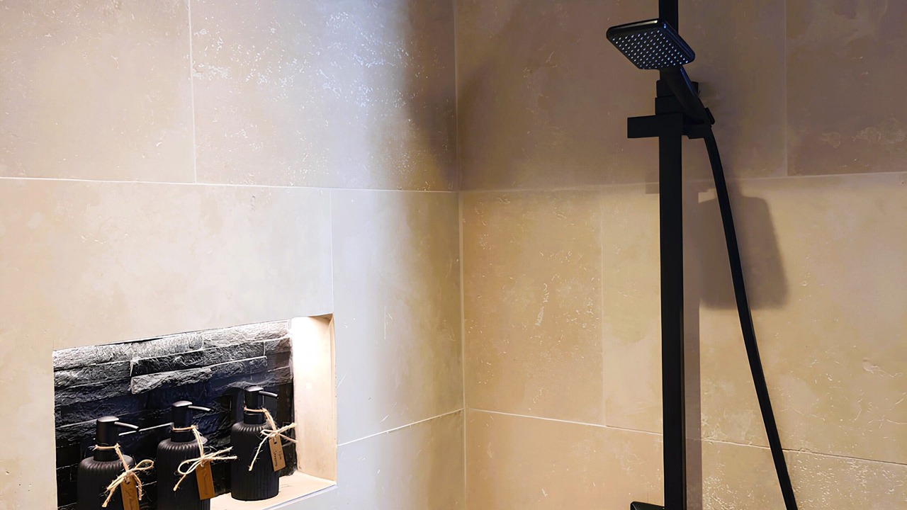 Photo of Bathroom in Choisy-le-Roi