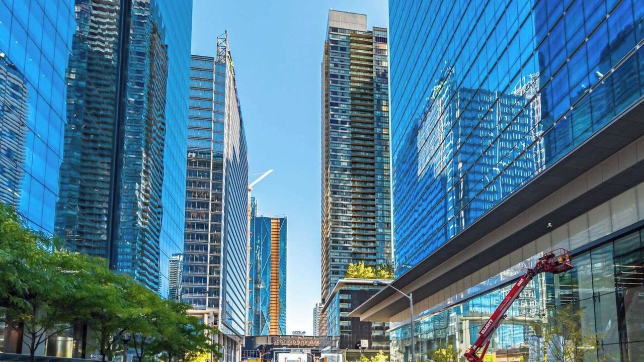 Photo of Others in Toronto Entertainment District