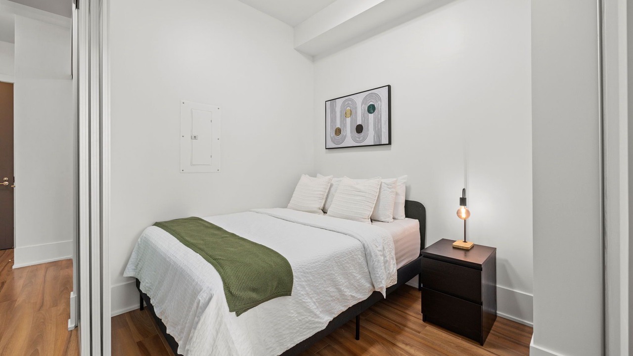Photo of Bedroom in Toronto Entertainment District