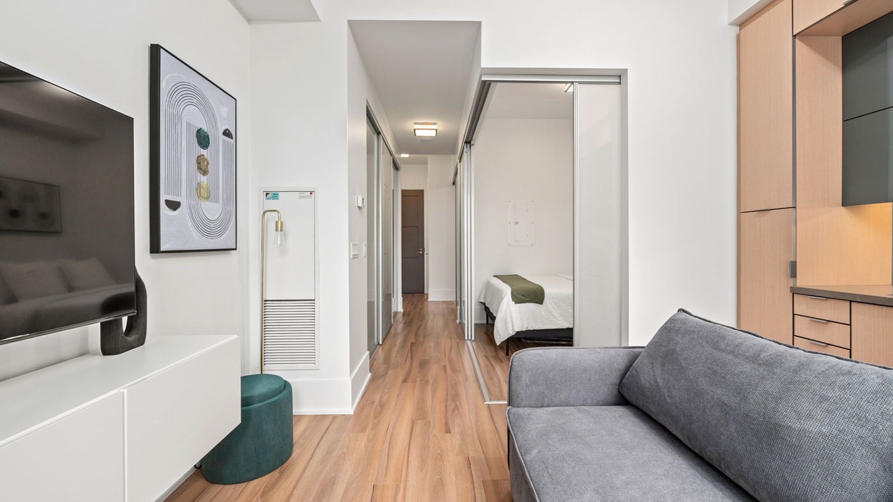 Photo of Bedroom in Toronto Entertainment District