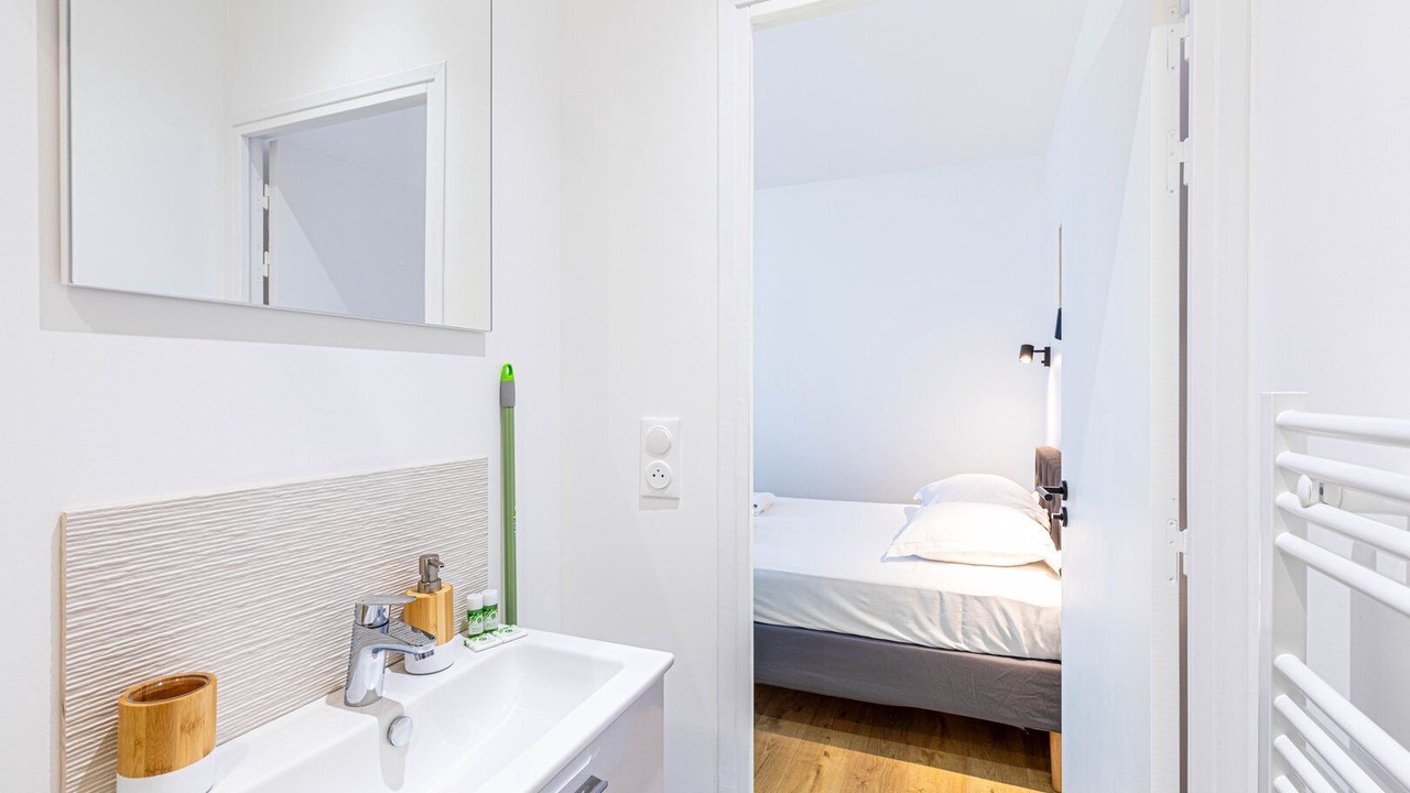 Photo of Bathroom in Malakoff
