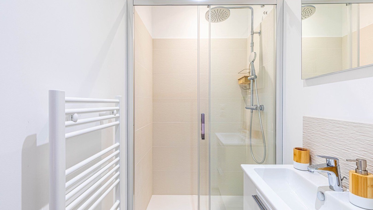 Photo of Bathroom in Malakoff