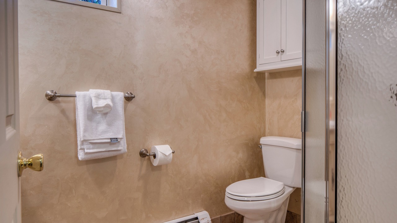 Photo of Bathroom in Round Top