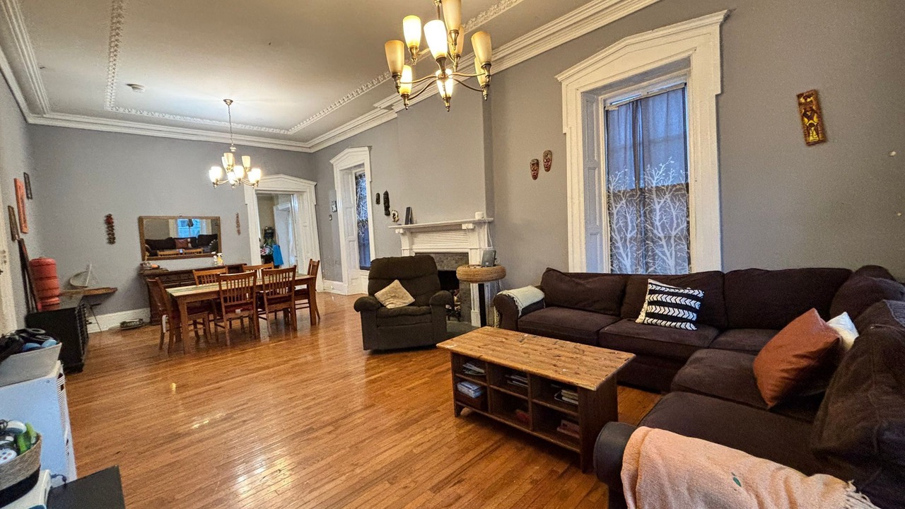 Photo of Livingroom in Germantown
