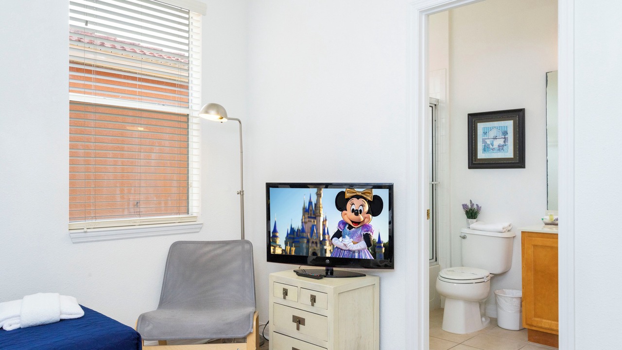 Photo of Bedroom in Seasons