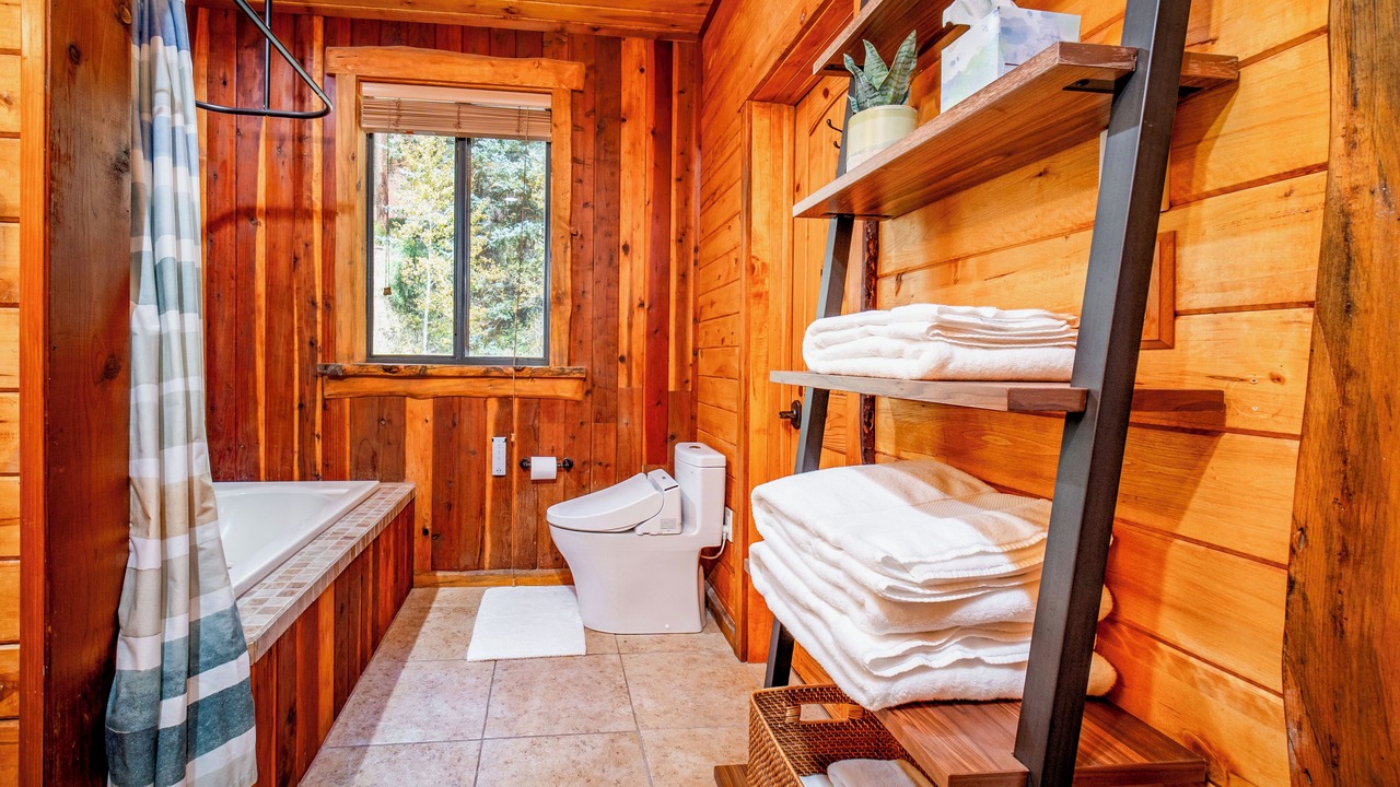 Photo of Bathroom in Dolores