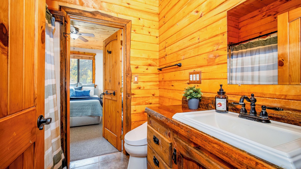 Photo of Bathroom in Dolores