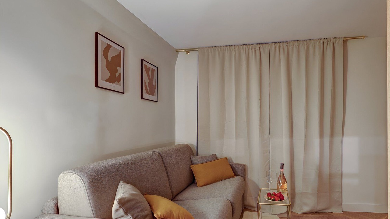 Photo of Livingroom in Strasbourg -Saint-Denis