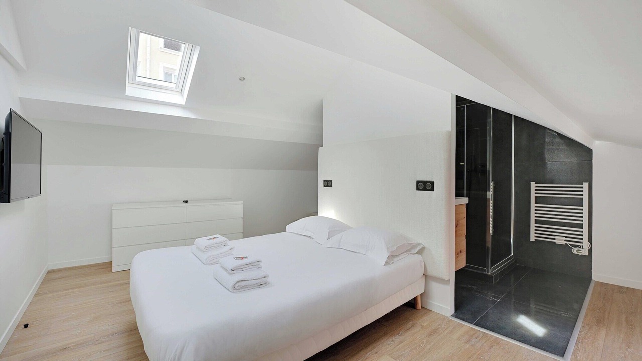 Photo of Bedroom in Aubervilliers
