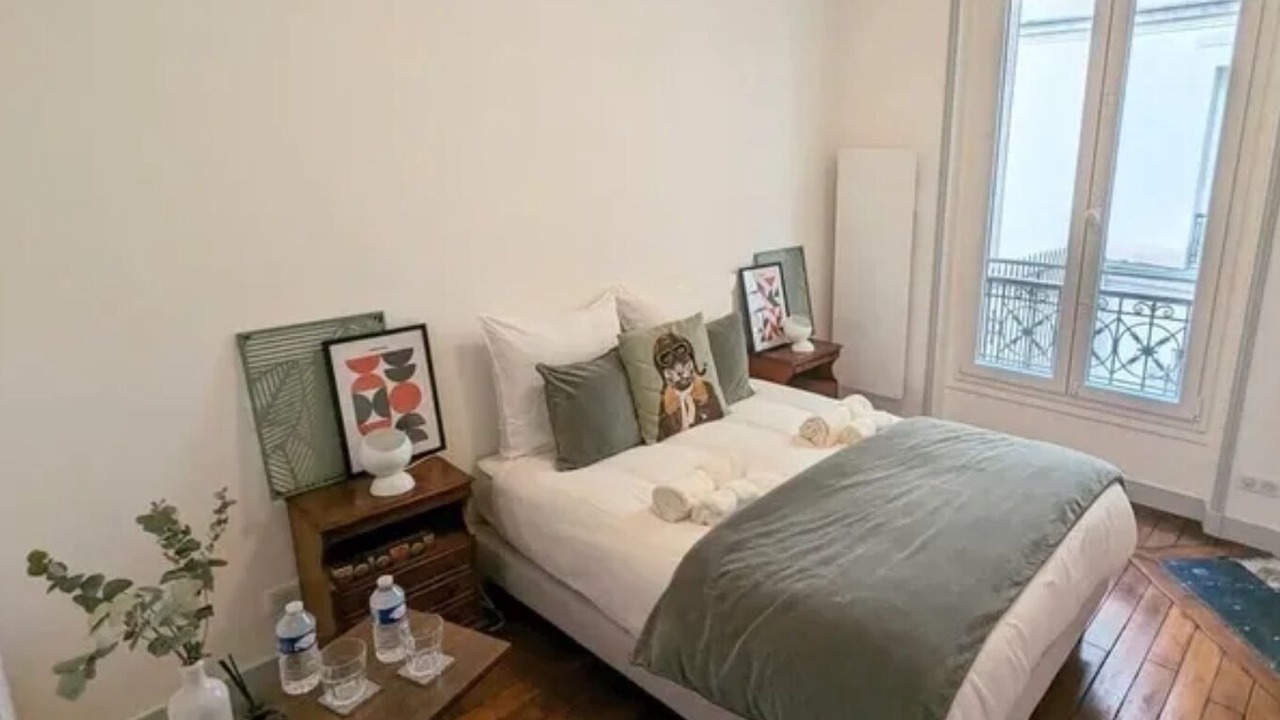 Photo of Bedroom in Asnieres-sur-Seine